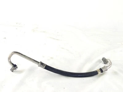 887110D330 Tubo Aire Acondicionado Toyota Yaris P13 1.0 B 51KW 5M 5P (2013) Foto 1 de 4