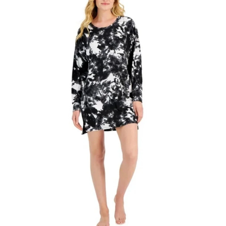 Camisa de dormir Jenni Supersoft para mujer blanca dinámica Tiedye talla mediana Foto 1 de 1