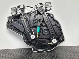 TESLA MODEL Y LONG RANGE 2022 5DR HATCH RIGHT REAR WINDOW REGULATOR 149551300E - Picture 1 of 15