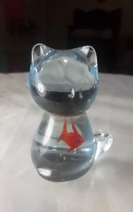 Clear Glass Cat With Fish Goldfish In Belly Figurine Paperweight Decor - Picture 1 of 9