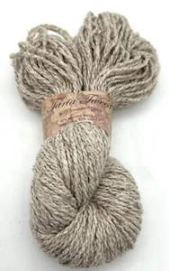 1 Skein Taria Tweed Yarn Wool/Llama/Silk Blend 135 Yard Made In Argentina - Picture 1 of 5