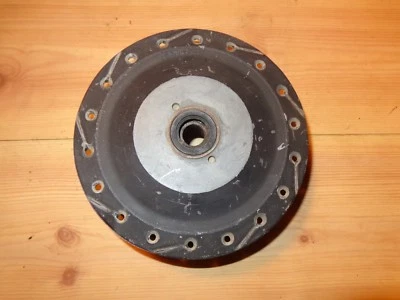 KTM 250 MC5 1978 buje de rueda delantera Foto 1 de 4