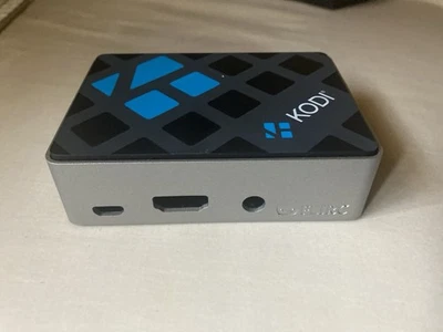 Flirc Raspberry Pi 2 or 3 Kodi Case (Silver) - Image 1 of 4