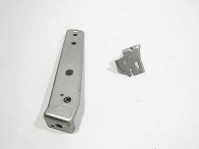 BMW M4 F82 2015 Front Right Passenger Support Mount Bracket Set 2 PCS 15-20 ;$7 - Imagem 1 de 4