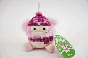 Neu mit Etikett Squishmallows Brina Bigfoot 5 Zoll Ornament Schal Mütze hängende Schlaufe - Bild 1 von 5