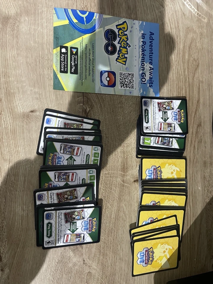 150x Pokemon TCG Live Code Karten - Kostenlose schnelle Lieferung per eBay Nachricht gesendet - Bild 1 von 1