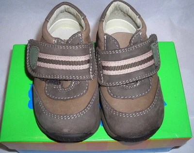 Perfection Jumping Jacks Boys Trail Brown Leather Tennis Shoes 4 M 620217A - Image 1 of 4