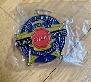 2003 LAKE COUNTY ILLINOIS CRIME STOPPERS Button Lapel Pin 1983-2003 - Picture 1 of 3