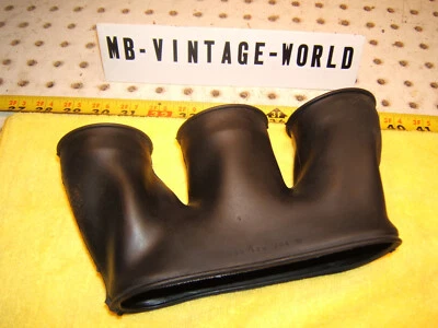 Mercedes 74-84 R107 SL C107 in front dash inside 3 hole rubber Genuine 1 Seal - Image 1 of 4