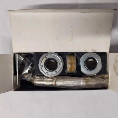 Shimano Deore XT 68x 117.5MM BB-M730 MTB Bottom Bracket- NEW/NOS- Eng- Mint- NIB - Image 1 of 3