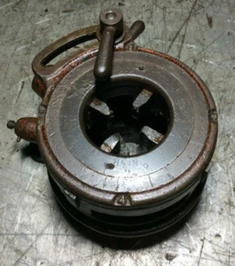 EGA-KUT Hand Pipe Threader / Die Stock | Size 1/2" to 2" | 1" - 1 1/4"  BSP Dies - Picture 1 of 5