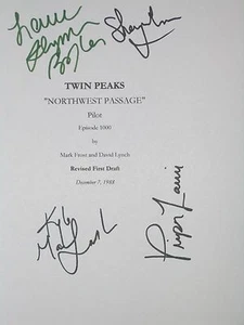 Twin Peaks Signed Script Lara Flynn Boyle Kyle MacLachlan Fenn Piper Laurie rpnt - Picture 1 of 1