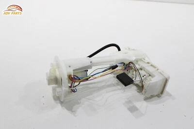 2020 - 2022 TOYOTA HIGHLANDER 3.5L ENGINE FUEL GAS TANK PUMP UNIT OEM - Image 1 of 4