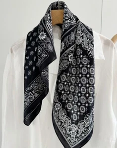 100% Mulberry Silk Scarf Women Square Wrap Neckerchief 65*65cm black Bandana Q02 - Picture 1 of 8