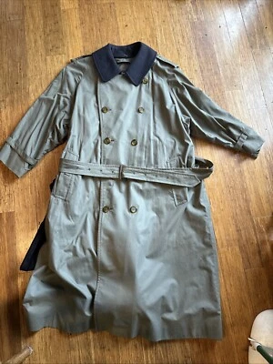 Burberry's Olive Green Vintage Trench Coat with Removable Wool Lining Size - Image 1 of 4