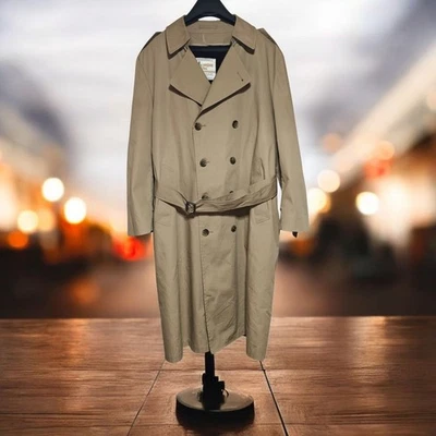 Vintage london fog trench coat men's Size 42 Reg - Image 1 of 4