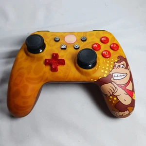 PowerA Nintendo Switch Controller Edizione DK Donkey Kong - Foto 1 di 3