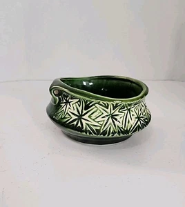 vintage McCoy pottery 13 hanging planter pot, starburst line ivy leaf pattern - Picture 1 of 11