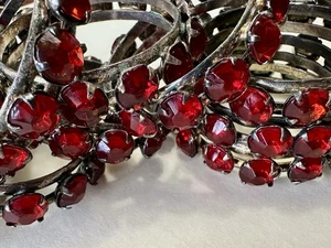 Zehn festliche Vintage Serviettenringe rot facettiert Acryl Stein, 10er Set - Bild 1 von 9