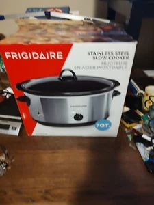 Frigidaire Stainless Steel Slow Cooker 7 Qt - Picture 1 of 4
