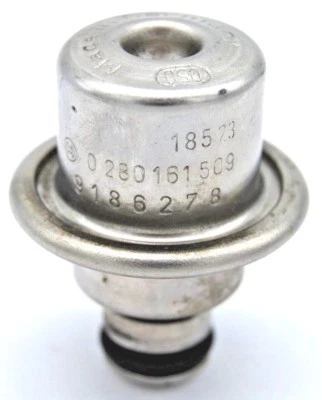 VOLVO S60 V70 XC70 C70 S40 2.0-2.5L FUEL PRESSURE REGULATOR 0280161509 9186278  - Image 1 of 4