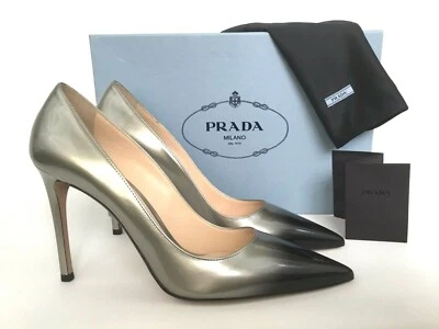 Bomba Prada OMBRE negra plateada charol punta puntiaguda 39,5/9,5 Foto 1 de 4