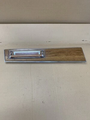 ✅⭐️ 1981-1985 CADILLAC ELDORADO  PASSENGER INTERIOR DOOR PANEL PULL HANDLE WOOD - Image 1 of 2