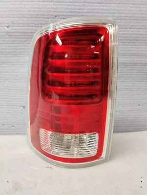 2013-2021 道奇 Ram 1500-3500 原始设备制造商驾驶员侧灯 68093079AC — 第 1/4 张图片