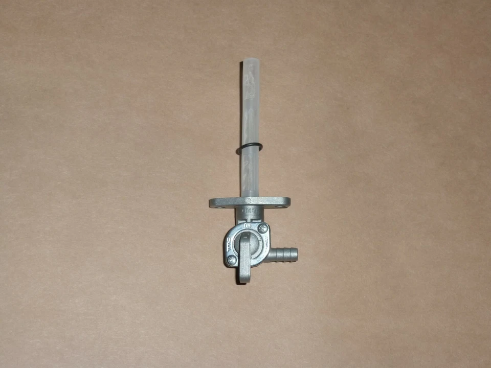 NUEVO Petcock KTM Beta Gas Acerbis 250 300 520 525 BRIDA DERECHA Foto 1 de 1