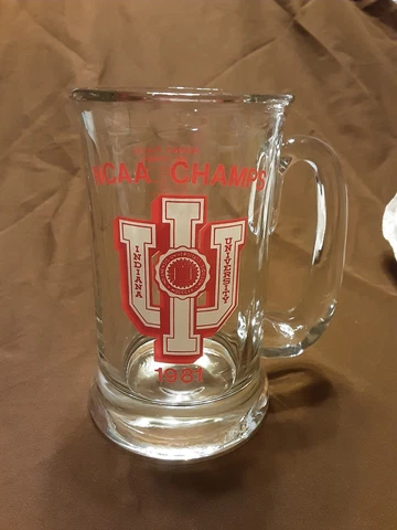 Vintage 1981 Indiana University IU Hoosiers NCAA Champs Glass Mug Cover