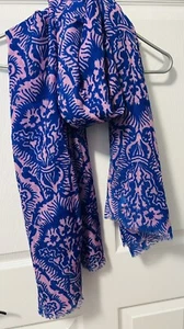 Juicy Couture Blue/Pink Floral light weight colorful Fun fringe scarf. 100% Wool - Picture 1 of 6