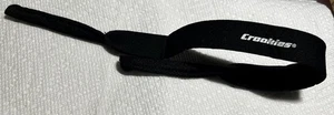 Croakies Originale Porta Occhiali Sportivi (16 Pollici, Nero) Made in USA Nuovo - Foto 1 di 4