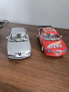 Bburago Coppia Di Modellini Alfa Romeo 156 Gran Turismo 1997 - Silver 1/24 - Foto 1 di 9