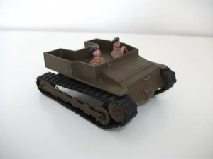 BRITAINS ARMY MILITARY TOY CODE 3 TRACKED CAR SOLDIERS - Picture 1 of 1