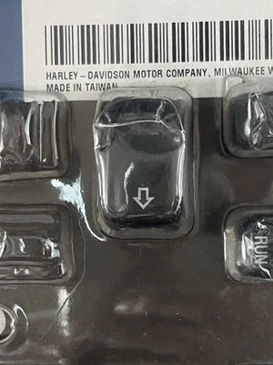 Tapas de interruptor Harley Davidson XL DYNA ST SOFTAIL 1998 2002 nuevas 6 piezas Foto 1 de 4