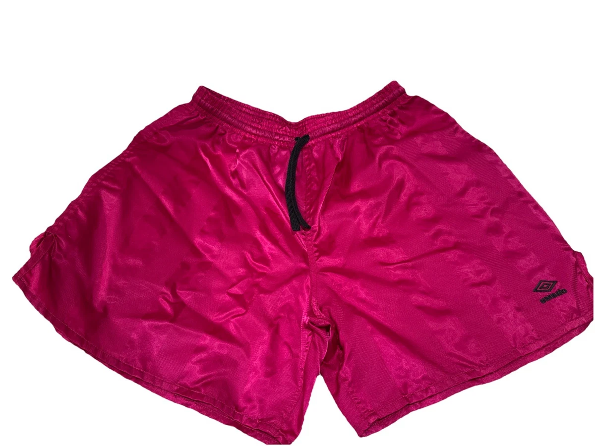 ウェア 90s umbro soccer nylon shorts Umbro shorts and Umbro gear - Umbros <<>> : r/nostalgia