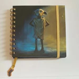 Geek Gear Wizardry Harry Potter Dobby hat kein Master Notizbuch mit Socken Lesezeichen - Bild 1 von 5