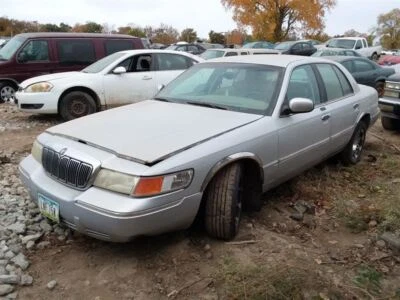 Brazo de control superior izquierdo del conductor delantero para 95-02 Crown Victoria 2019733 Foto 1 de 4