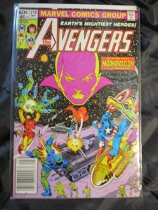 The Avengers #219 (Marvel Comics May 1982) - Picture 1 of 1