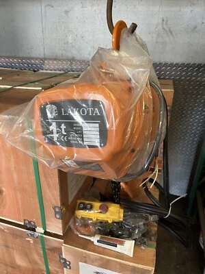 LAKOTA NEW Coffing Harrington 1 Ton, 3 Phase Electric Chain hoist 16 Feet Of Chain