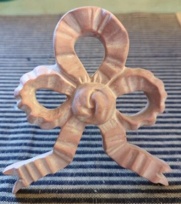 1 NOS Vintage Wooden Drapery Curtain Tiebacks Wood Ornate Pink Bow Tie  - Image 1 of 4