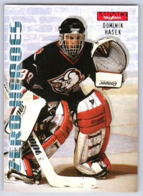 1996-97 Skybox Impact Zero Heroes Dominik Hasek #4 Hockey Insert - Image 1 of 2