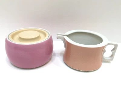 JUEGO DE CREMA Y AZÚCAR Block Chromatics con tapa beige y morado Alemania años 70 Foto 1 de 3