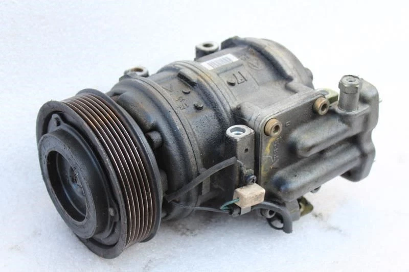 1998 JAGUAR XK8 КОНДИЦИОНЕР AC КОМПРЕССОР DENSO - Изображение 1 из 4