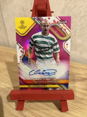 2024-25 Topps Finest UCC Henrik Larsson Pink Auto /75 - CELTIC - Image 1 of 4