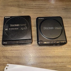 Reproductor compacto Sony Discman FM/AM D-T4 y D-22 sin probar - Imagen 1 de 9