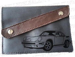 Portadocumenti portalibretto pelle incisione Porsche Carrera 1984 Leather - Picture 1 of 1