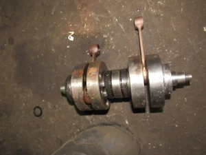 1960s suzuki tc250 crankshaft crank and rods - Picture 1 of 2