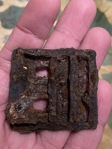 US WW2 Combat BELT BUCKLE PARATROOPER 82nd Airborne Relic Dug Artifact Rare WWII - Picture 1 of 3