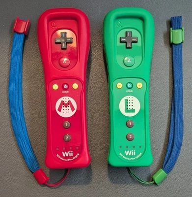 Mario & Luigi  Wii Remote MotionPlus Controllers Set Wii - with jackets. Tested - Image 1 of 4